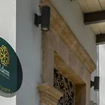 Edem Traditional House Kro 4*