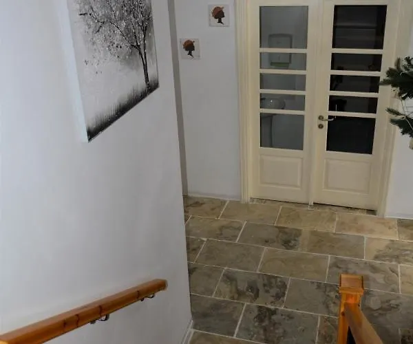 Edem Traditional House Mini-hôtel 4*