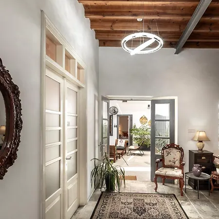 بيت ريفي Edem Traditional House لارنكا