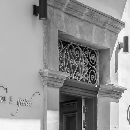 אורחן Edem Traditional House 4*