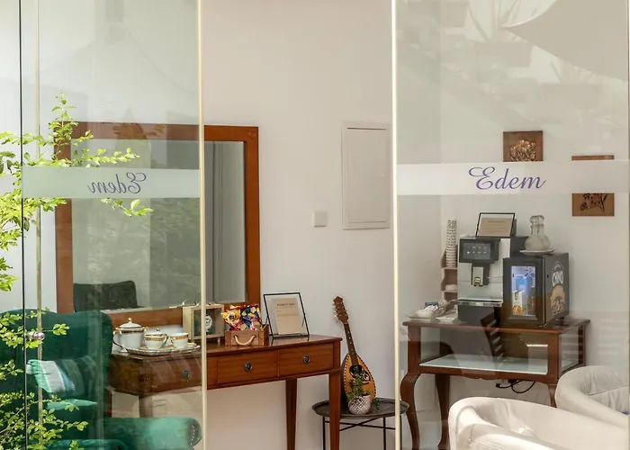 Edem Traditional House 4*