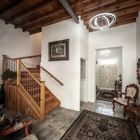 Edem Traditional House Fogadó 4*